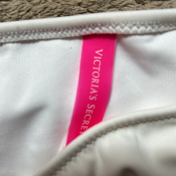 Victoria’s secrets soild white  bikini - Picture 7 of 9